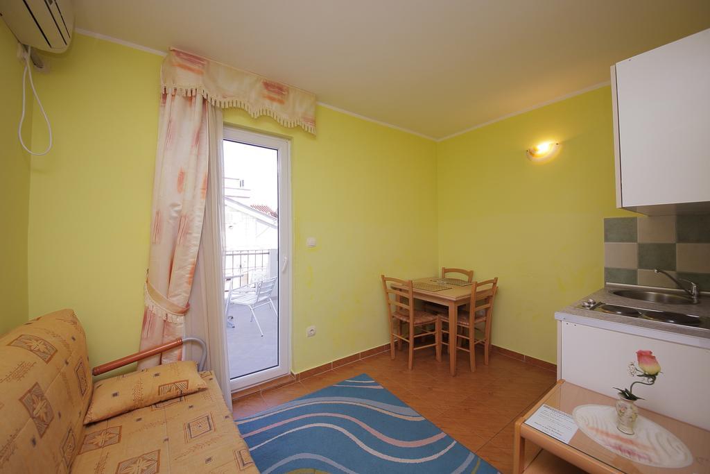 Apartments Tamara Будва Стая снимка