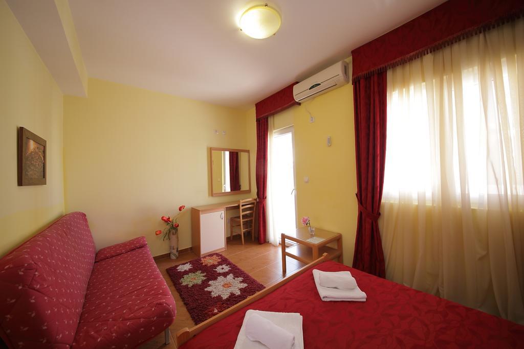 Apartments Tamara Будва Стая снимка